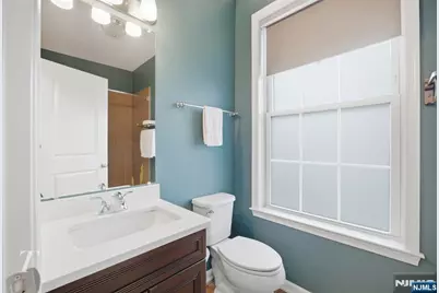 141 Roosevelt Drive, Wood Ridge, NJ 07075 - Photo 27