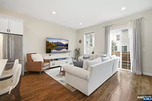 141 Roosevelt Dr, Wood Ridge, NJ 07075 - Photo 11