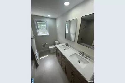 114 Sunset Lane, Tenafly, NJ 07670 - Photo 15