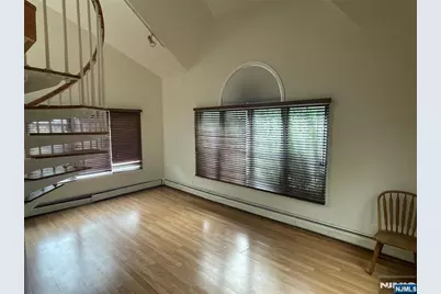 114 Sunset Lane, Tenafly, NJ 07670 - Photo 9