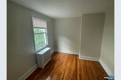 114 Sunset Lane, Tenafly, NJ 07670 - Photo 13