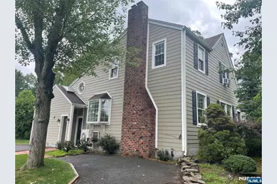 114 Sunset Lane, Tenafly, NJ 07670 - Photo 3