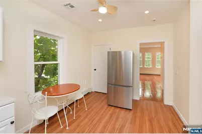 42 Park Avenue, Allendale, NJ 07401 - Photo 7