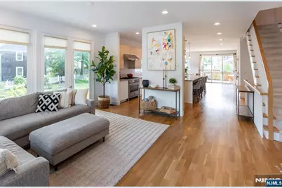 8 Willard Place A #A, Montclair, NJ 07042 - Photo 5