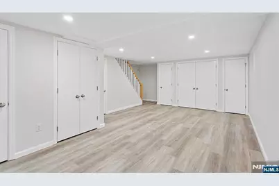 150 Arlington 1 #1, Clifton, NJ 07011 - Photo 21