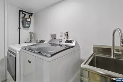 39-23 Morlot Avenue, Fair Lawn, NJ 07410 - Photo 21