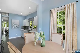 8 Clements Ct C0068, Roseland, NJ 07068 - Photo 17