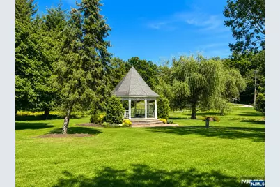 7 Arthur Court, Demarest, NJ 07627 - Photo 39