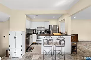6409 Granton Ave 1B, North Bergen, NJ 07047 - Photo 9