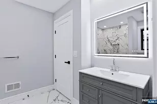 49 N Glenwood Dr, Bergenfield, NJ 07621 - Photo 39