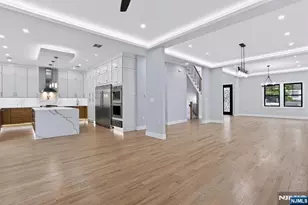 49 N Glenwood Dr, Bergenfield, NJ 07621 - Photo 11