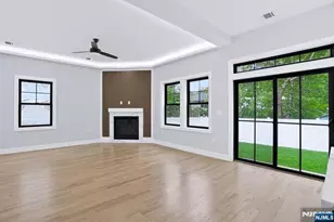 49 N Glenwood Dr, Bergenfield, NJ 07621 - Photo 21