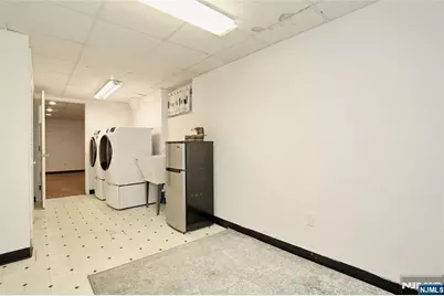 137 Manhattan Avenue, Waldwick, NJ 07463 - Photo 33