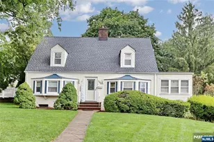 137 Manhattan Ave, Waldwick, NJ 07463 - Photo 1