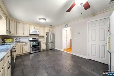 693 Probst Avenue A #A, Fairview, NJ 07022 - Photo 9