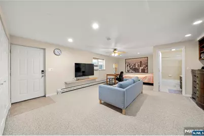 693 Probst Avenue A #A, Fairview, NJ 07022 - Photo 19