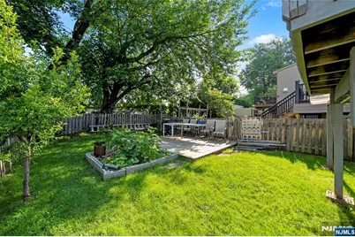 693 Probst Avenue A #A, Fairview, NJ 07022 - Photo 23