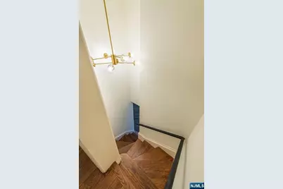 25 West Road, Millburn, NJ 07078 - Photo 33