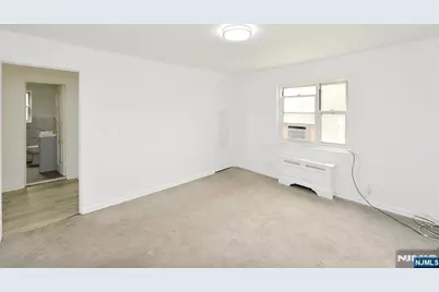 451 Heath Place 8 #8, Hackensack, NJ 07601 - Photo 15