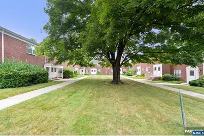 451 Heath Place 8 #8, Hackensack, NJ 07601 - Photo 1