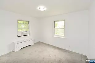 451 Heath Pl 8, Hackensack, NJ 07601 - Photo 13