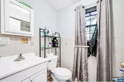 64 Brunswick Street, Newark, NJ 07114 - Photo 11