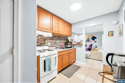 64 Brunswick Street, Newark, NJ 07114 - Photo 19