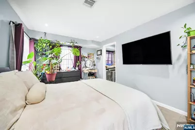 64 Brunswick Street, Newark, NJ 07114 - Photo 25