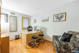 141 Burton Ave, Hasbrouck Heights, NJ 07604 - Photo 25