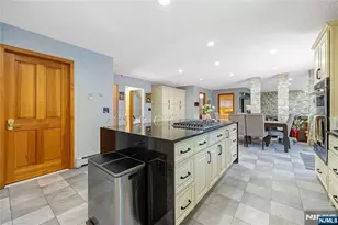 141 Burton Ave, Hasbrouck Heights, NJ 07604 - Photo 13
