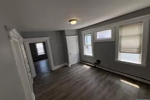 17 Cedar Street 3rd Floor, Newark, NJ 07106 - Photo 5