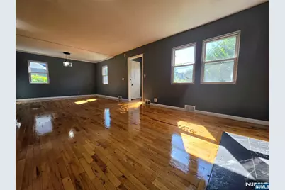 409 Tryon Avenue, Englewood, NJ 07631 - Photo 17