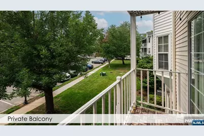 361 Cottonwood Way, Mahwah, NJ 07430 - Photo 3