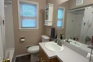 34-02 Lenox Dr, Fair Lawn, NJ 07410 - Photo 9