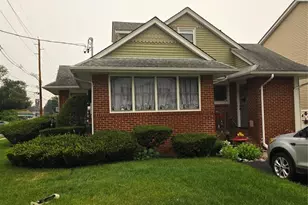 355 Rochelle Ave, Rochelle Park Township, NJ 07662 - Photo 1