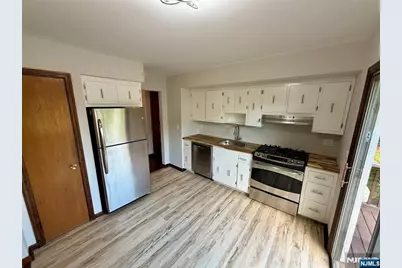 54 Franklin Avenue, Saddle Brook Township, NJ 07663 - Photo 7