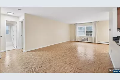 135-167 S Maple Avenue 143 B #143 B, Ridgewood, NJ 07450 - Photo 7