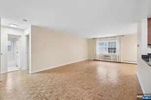 135-167 S Maple Ave 143 B, Ridgewood, NJ 07450 - Photo 7