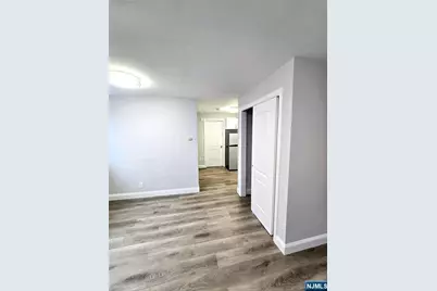 275 Grand Avenue, Leonia, NJ 07605 - Photo 13