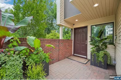 25 Daniel Court, Ridgewood, NJ 07450 - Photo 3