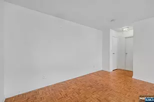 135-167 S Maple Ave 137 H, Ridgewood, NJ 07450 - Photo 7