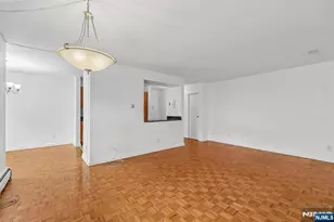 135-167 S Maple Ave 137 H, Ridgewood, NJ 07450 - Photo 11
