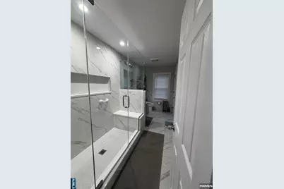 128 8th Street, Clifton, NJ 07011 - Photo 17