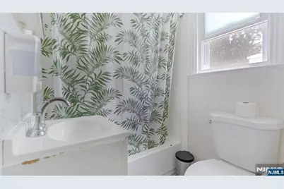 62 Welland Avenue, Irvington, NJ 07111 - Photo 15