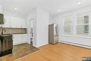 344 Danforth Ave #1, Jersey City, NJ 07305 - Photo 5