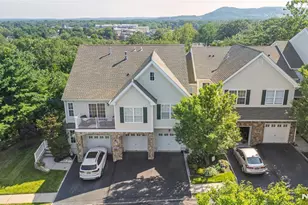 13 Mountainside Dr, Pompton Lakes, NJ 07442 - Photo 25