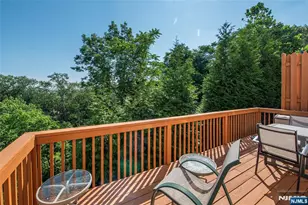 13 Mountainside Dr, Pompton Lakes, NJ 07442 - Photo 1