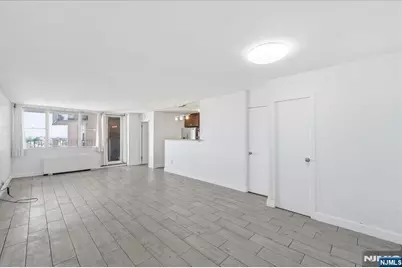6040 Boulevard East 21J #21J, West New York, NJ 07093 - Photo 3