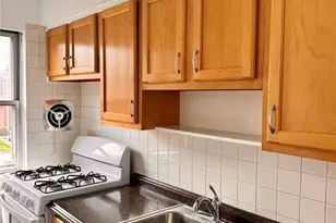 401 W Madison Ave 27, Dumont, NJ 07628 - Photo 9