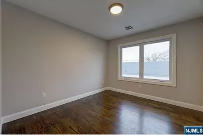 34 Davison Street B #B, Garfield, NJ 07026 - Photo 17